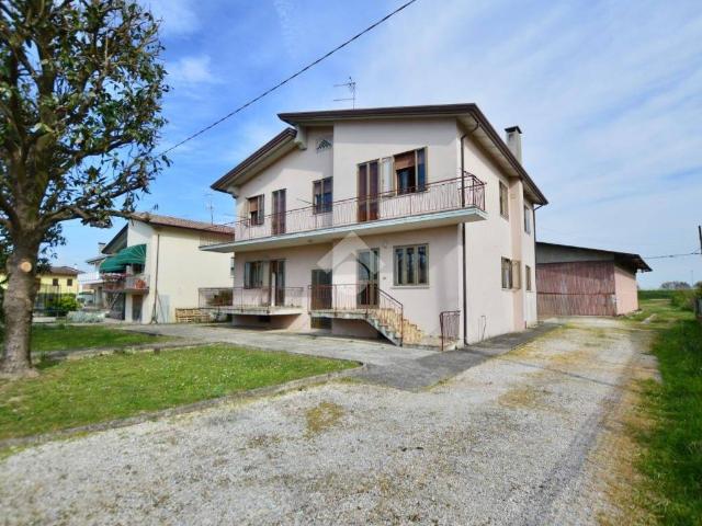 Villa Indipendente in vendita a Eraclea, Veneto