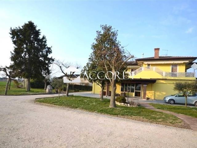 Villa Indipendente in vendita a Ponte Crepaldo, Eraclea