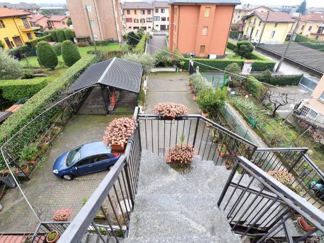 Villa Indipendente in vendita a Cassina Mariaga, Erba
