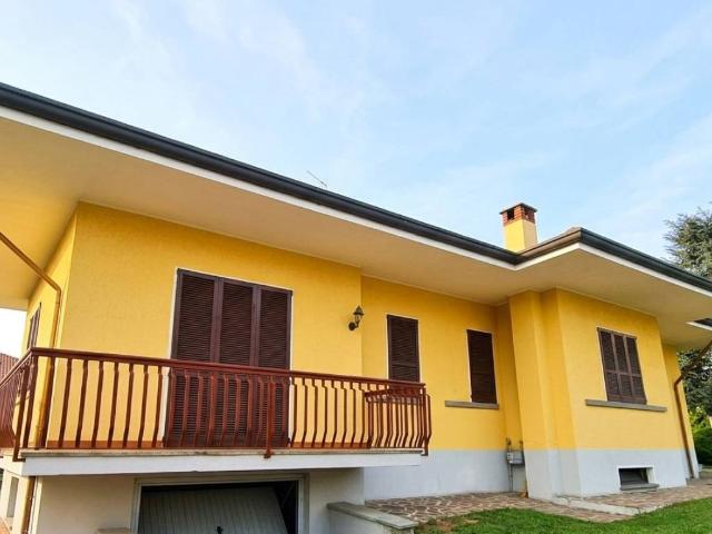 Villa Indipendente in vendita a Erbusco, Lombardia