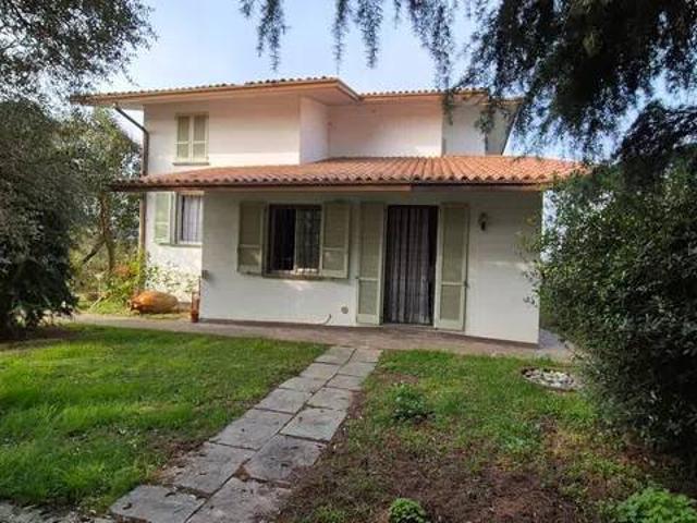 Villa Indipendente in vendita a Erbusco, Lombardia