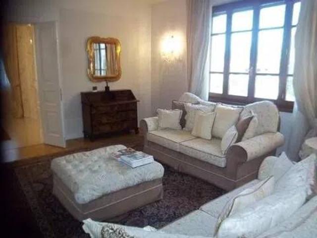 Villa Indipendente in vendita a Erbusco, Lombardia