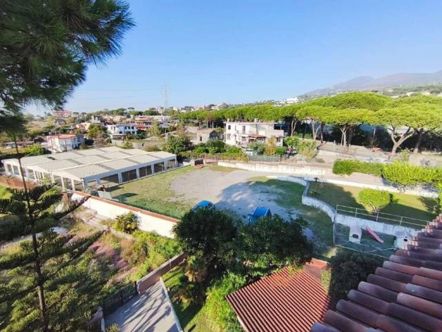 Villa Indipendente in vendita a Ercolano, Campania