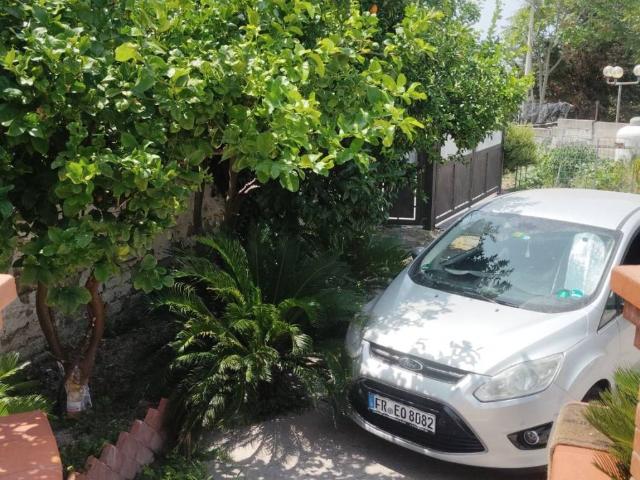 Villa Indipendente in vendita a Ercolano, Campania
