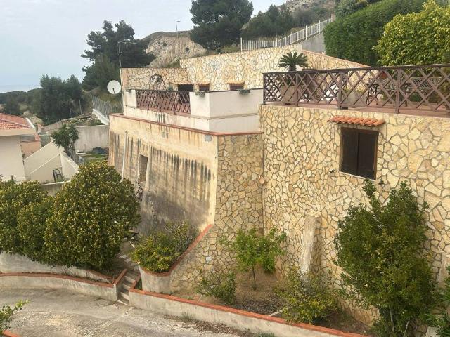 Villa Indipendente in vendita a Raganzili, Erice