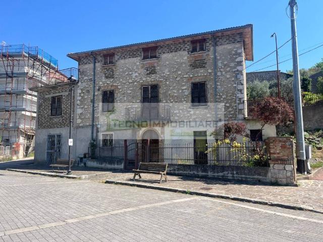 Villa Indipendente in vendita a Esperia, Lazio