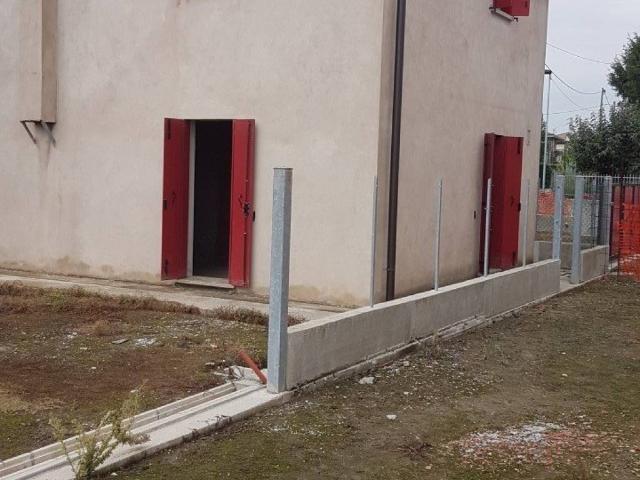 Villa Indipendente in vendita a Este, Veneto