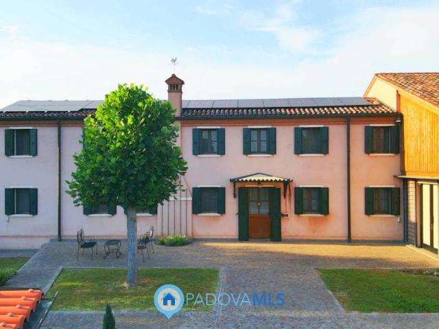 Villa Indipendente in vendita a Prà, Este
