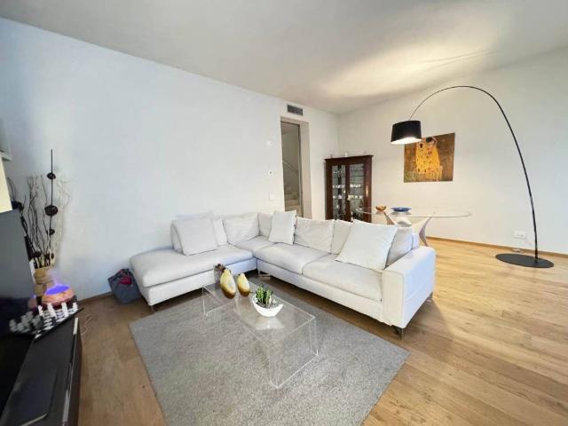 Villa Indipendente in vendita a Este, Veneto