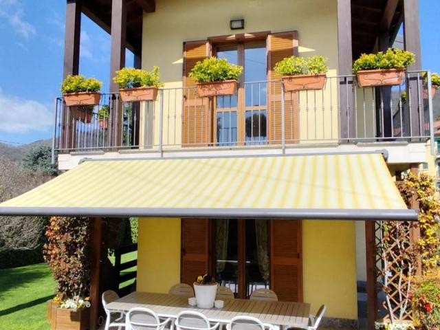 Villa Indipendente in vendita a Eupilio, Lombardia