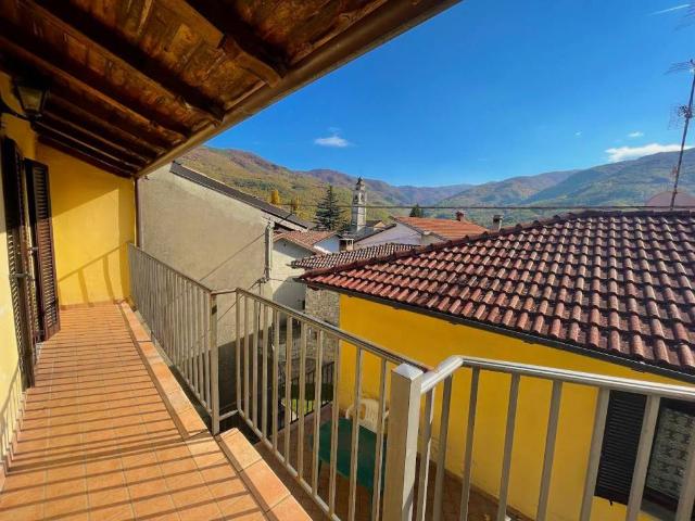 Villa Indipendente in vendita a Piemonte, Alessandria