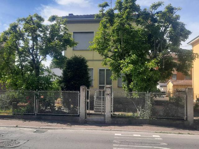Villa Indipendente in vendita a Fabbrico, Reggio nell'Emilia