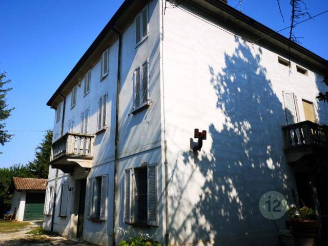 Villa Indipendente in vendita a Pianura Reggiana, Re