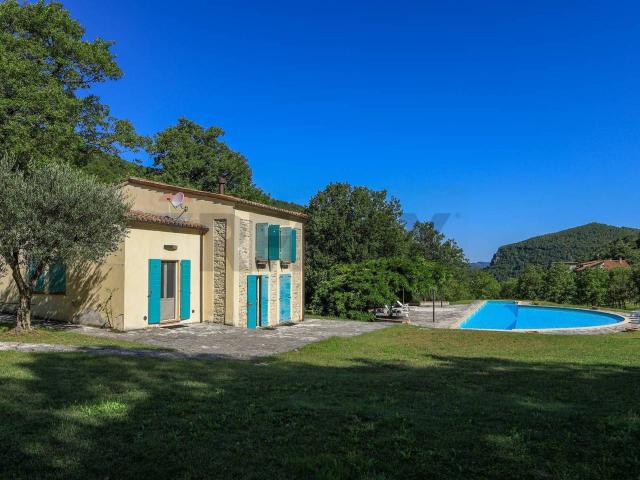 Villa Indipendente in vendita a Marche, Ancona