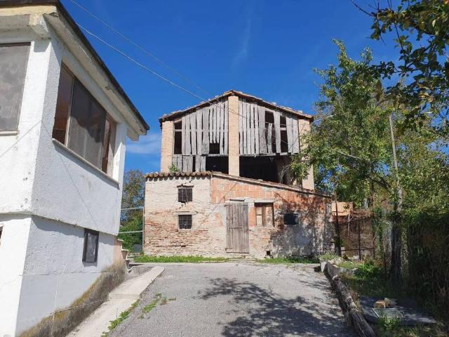 Villa Indipendente in vendita a Marche, Ancona