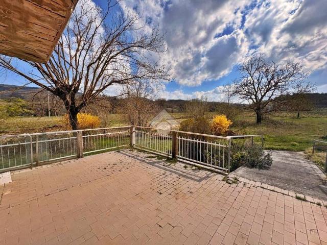 Villa Indipendente in vendita a Marche, Ancona