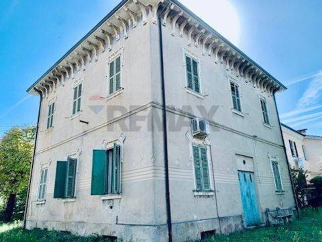 Villa Indipendente in vendita a Centro, Marche