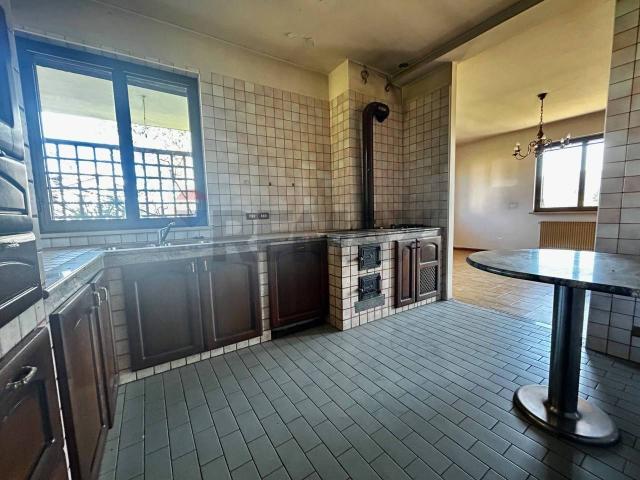 Villa Indipendente in vendita a Faedis, Friuli-Venezia Giulia