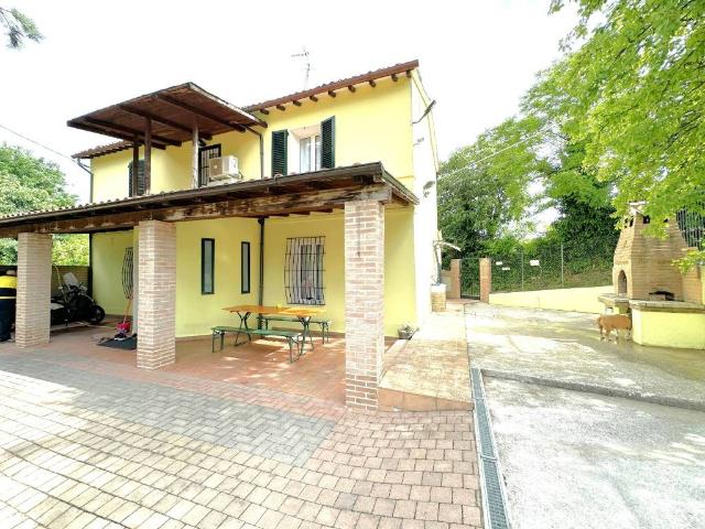 Villa Indipendente in vendita a Unione della Romagna Faentina, Faenza