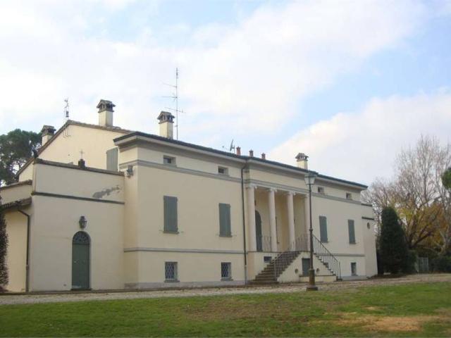 Villa Indipendente in vendita a Unione della Romagna Faentina, Faenza