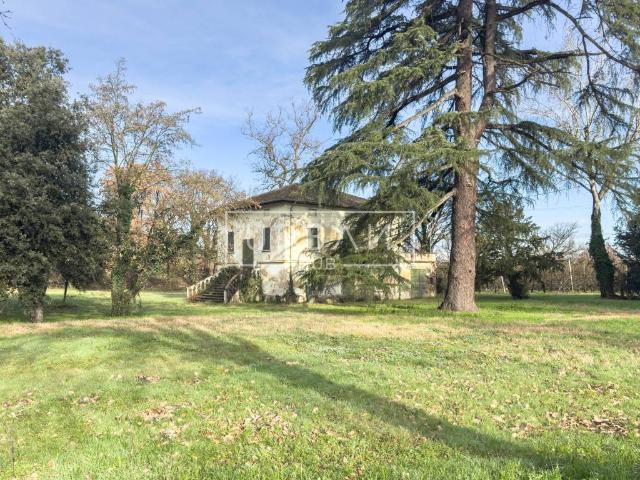 Villa Indipendente in vendita a Unione della Romagna Faentina, Faenza