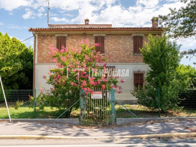 Villa Indipendente in vendita a Unione della Romagna Faentina, Faenza