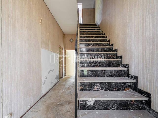 Villa Indipendente in vendita a Unione della Romagna Faentina, Faenza