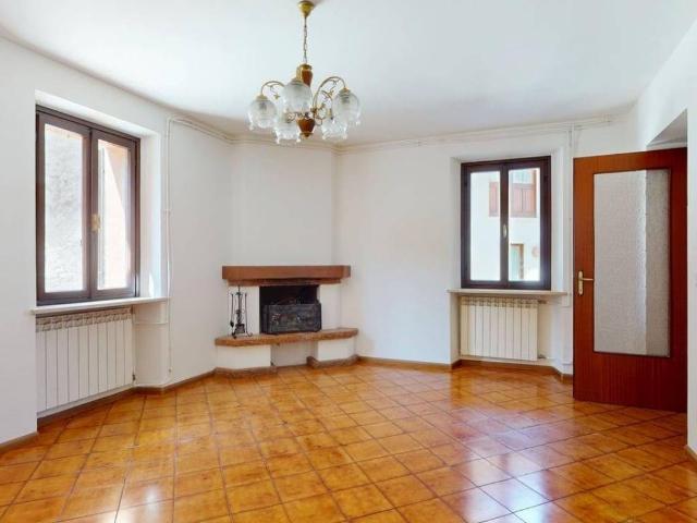 Villa Indipendente in vendita a San Giovanni in Colle / San Zuan di Cuel, Fagagna / Feagne