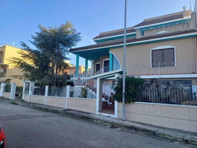 Villa Indipendente in vendita a Puglia, Taranto