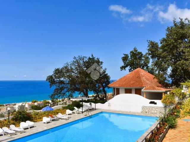 Villa Indipendente in vendita a Calabria, Cosenza