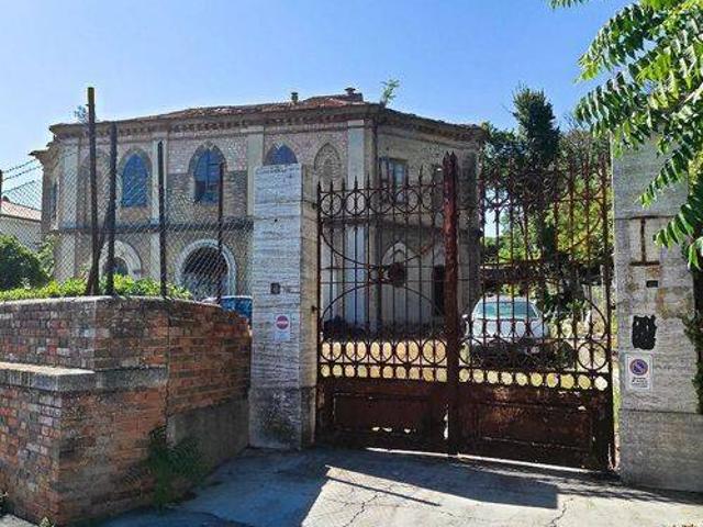 Villa Indipendente in vendita a Marche, Ancona