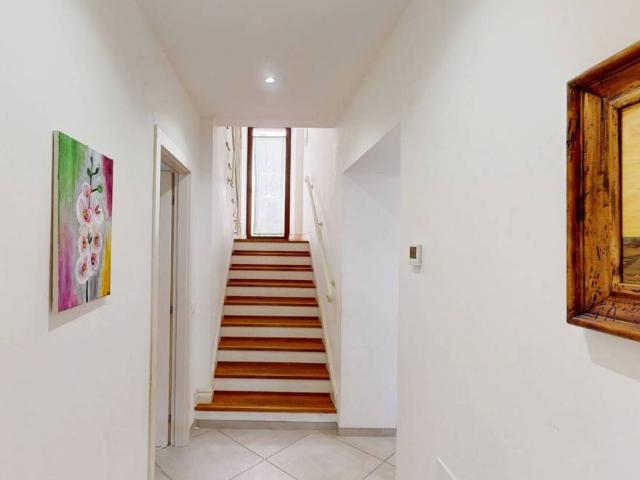 Villa Indipendente in vendita a Marche, Ancona