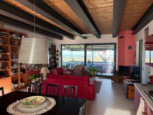 Villa Indipendente in vendita a Palombina Vecchia, Marche