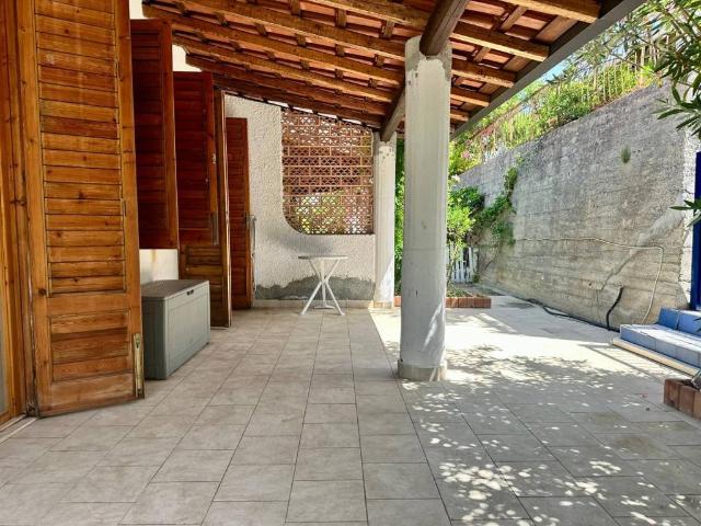 Villa Indipendente in vendita a Belvedere, Falcone