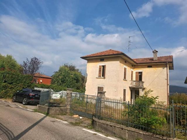 Villa Indipendente in vendita a Mastrello, Gaggino