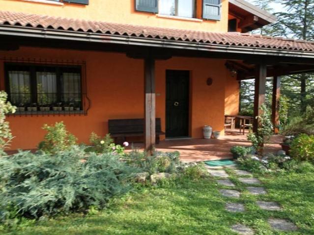 Villa Indipendente in vendita a Lotta, Fanano