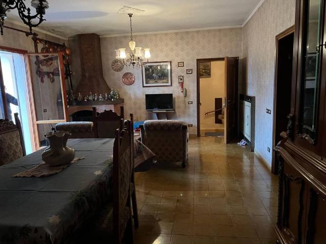 Villa Indipendente in vendita a Unione dei comuni del Frignano, Fanano