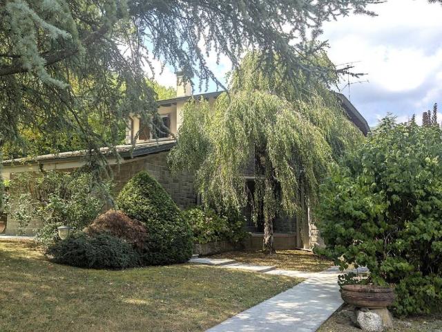 Villa Indipendente in vendita a Unione dei comuni del Frignano, Fanano