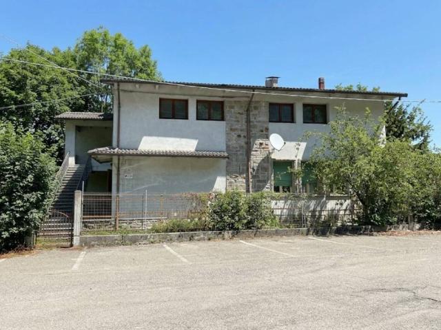 Villa Indipendente in vendita a Unione dei comuni del Frignano, Fanano