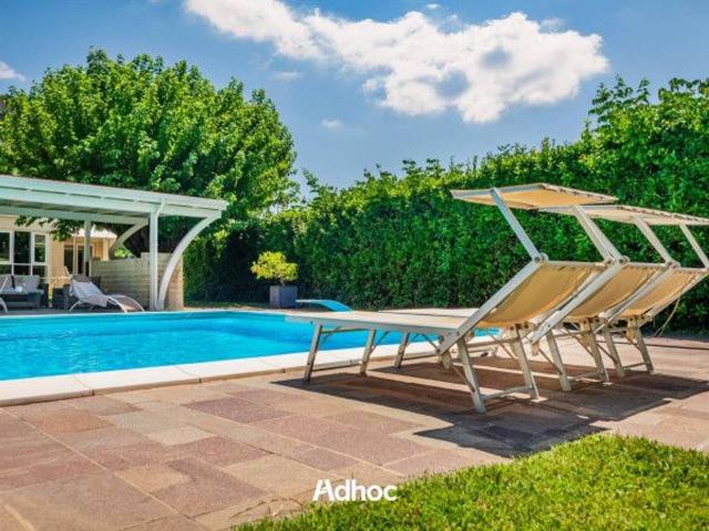 Villa Indipendente in vendita a Trave, Marche