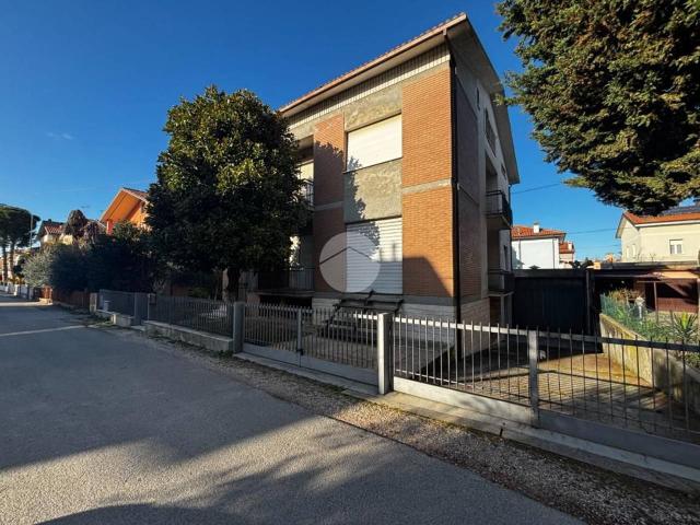 Villa Indipendente in vendita a Fano 2, Marche