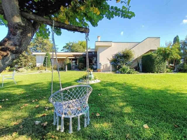 Villa Indipendente in vendita a Marche, Pesaro E Urbino