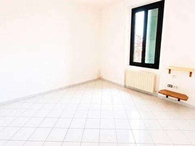Villa Indipendente in vendita a Gimarra, Marche