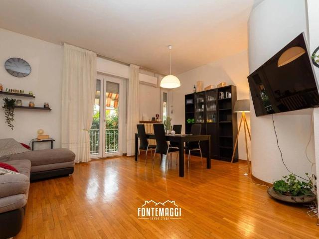 Villa Indipendente in vendita a Fano 2, Marche