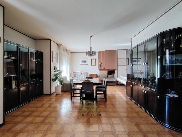 Villa Indipendente in vendita a Bellocchi, Fano