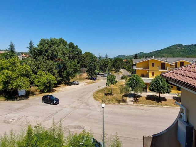 Villa Indipendente in vendita a Fara Filiorum Petri, Abruzzo