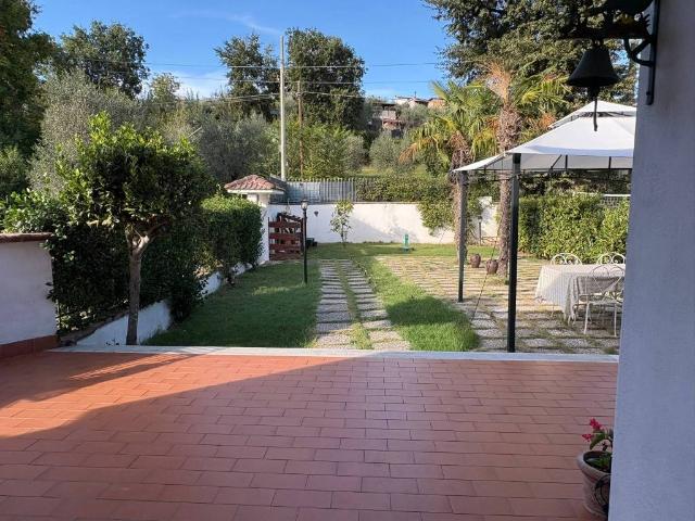 Villa Indipendente in vendita a Quattro Venti, Fara in Sabina