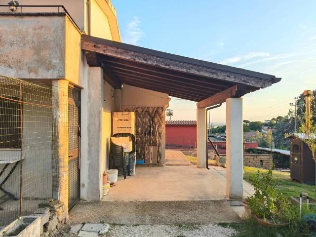 Villa Indipendente in vendita a Valle Falsa, Fara in Sabina
