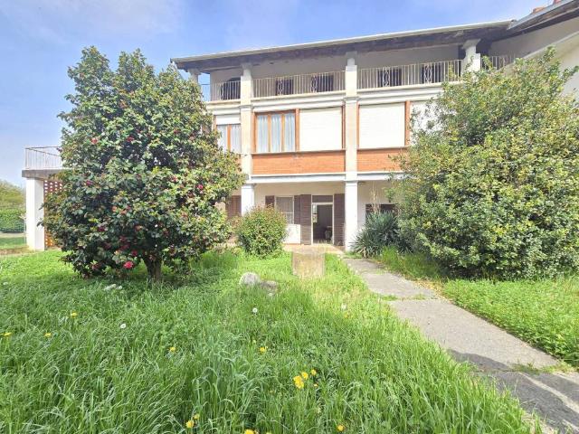 Villa Indipendente in vendita a Piemonte, Novara