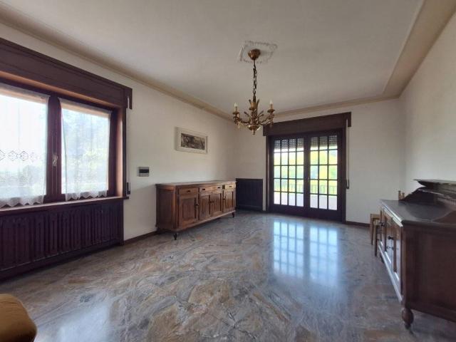 Villa Indipendente in vendita a Fara Vicentino, Veneto